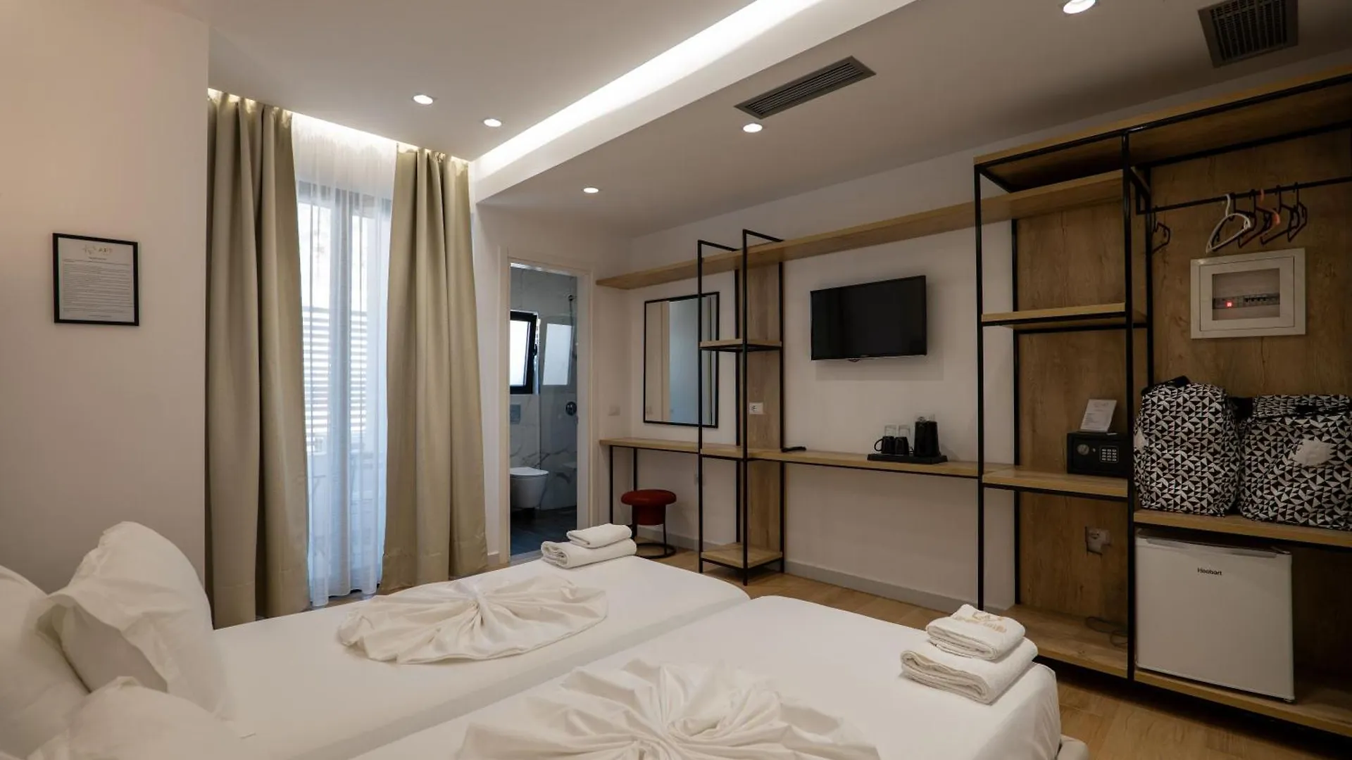 Art Hotel Sarandë