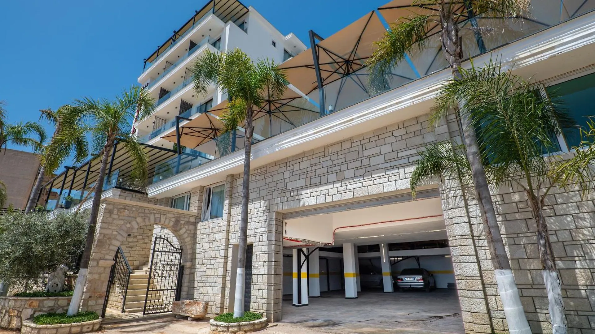 Art Hotel Sarandë