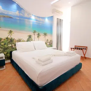 Oskar Hotel