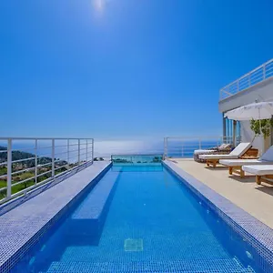 https://avalon-faralya.aegeanhotels.net