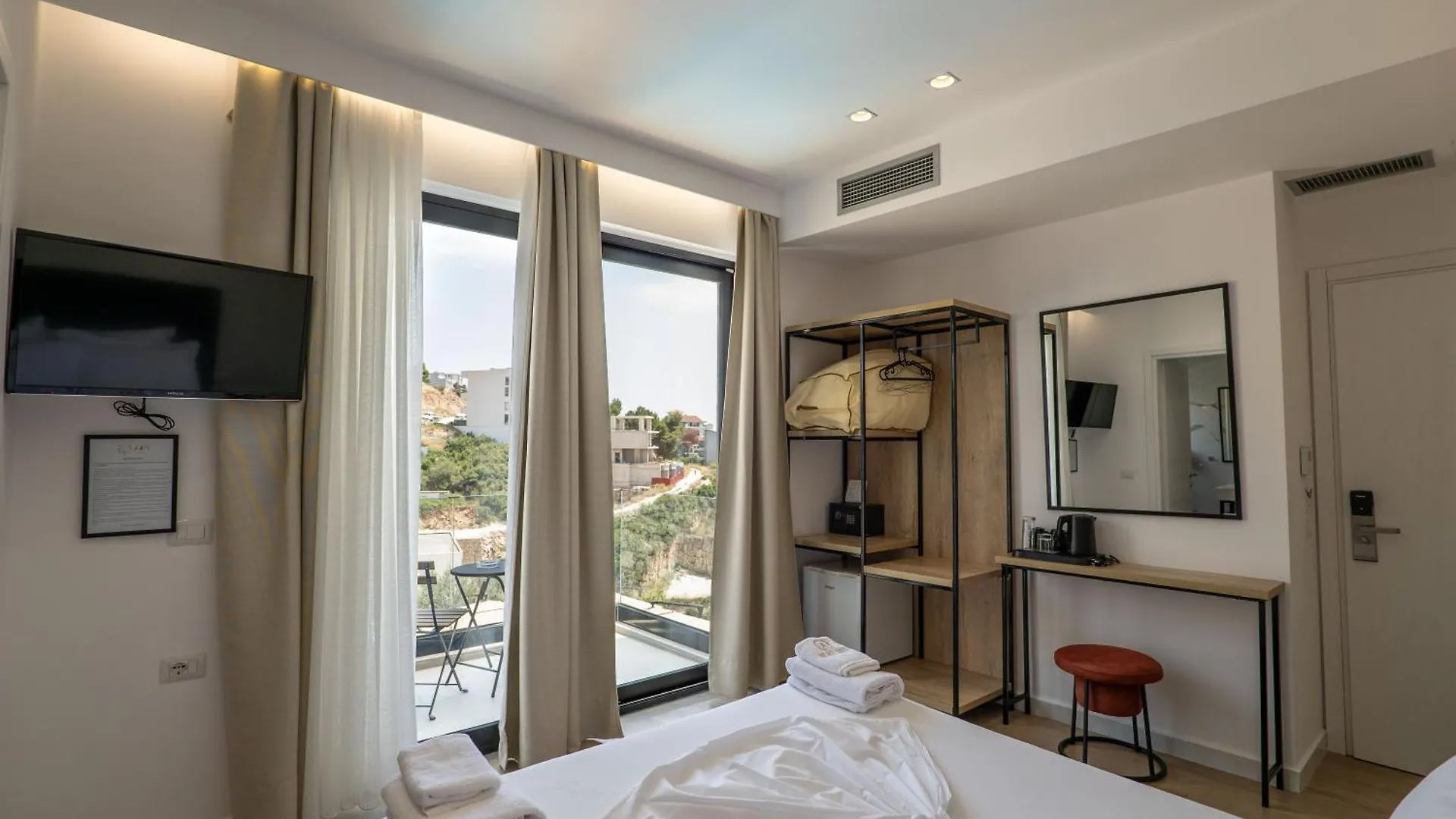 Art Hotel Sarandë