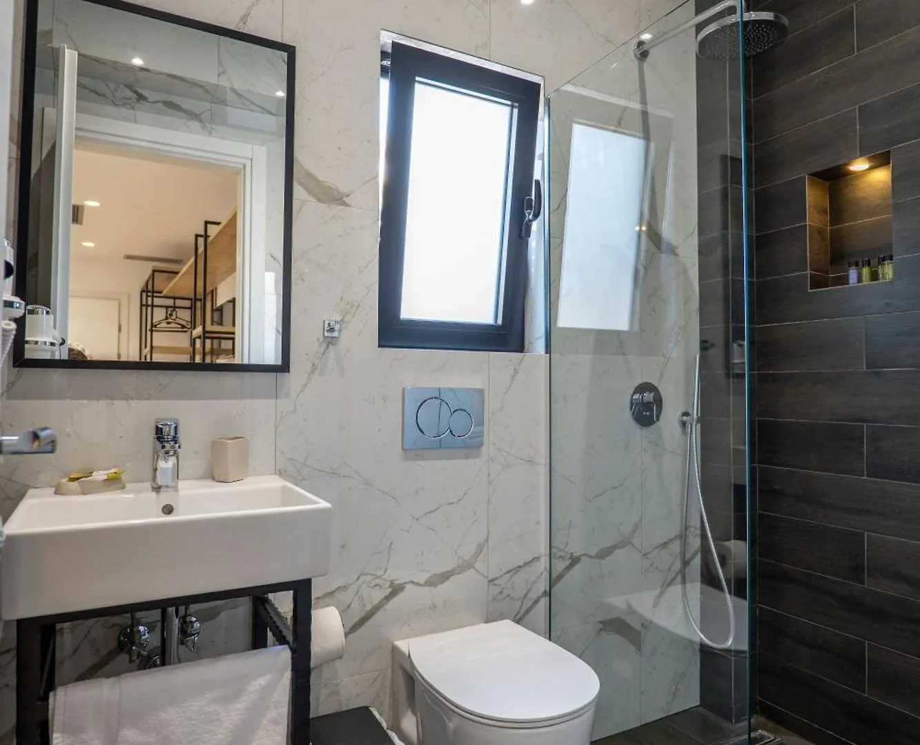 Art Hotel Sarandë
